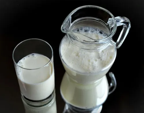 Владимир Ториков: Ежесуточно брянские предприятия производят 600 тонн молока